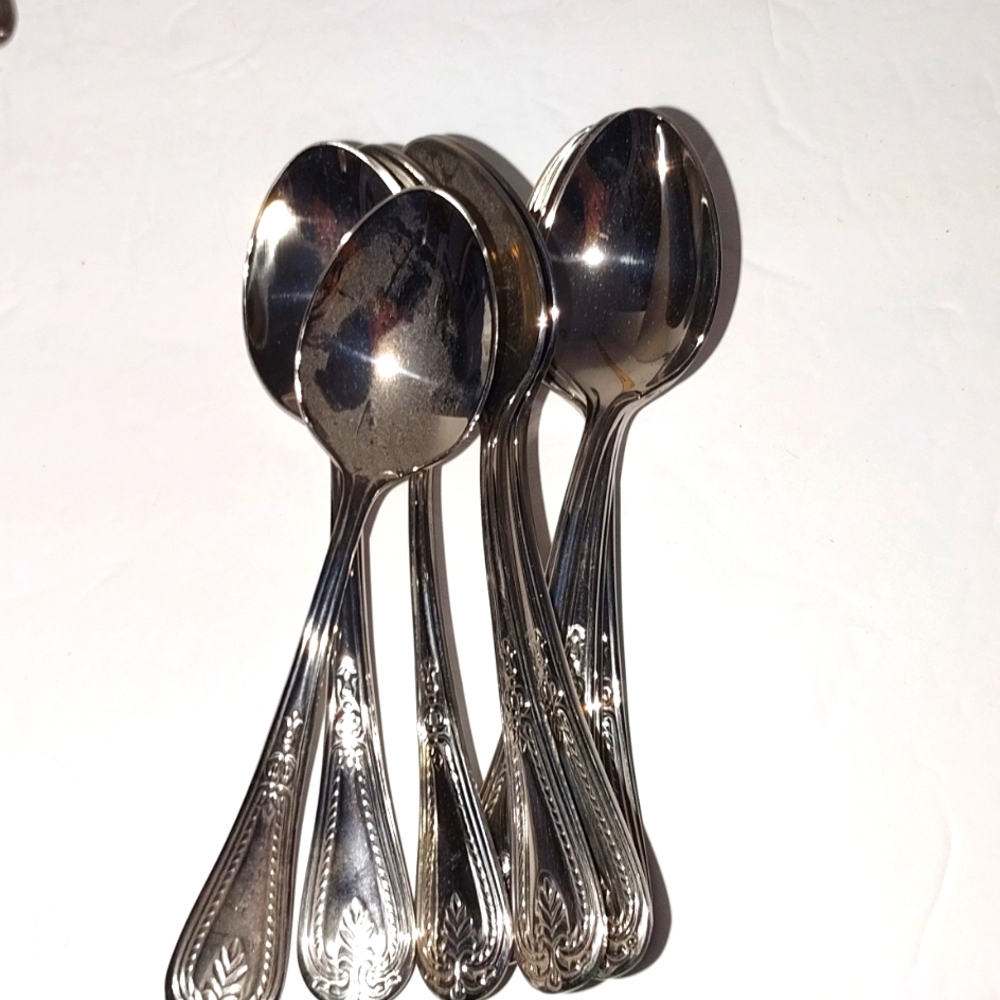 10 William Roberts spoons